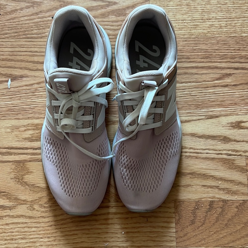 Pink New Balance 247
